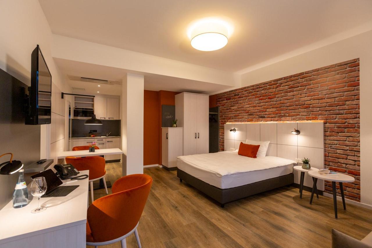 Boardinghouse Hirsch - Apartments In Kork Kehl Dış mekan fotoğraf