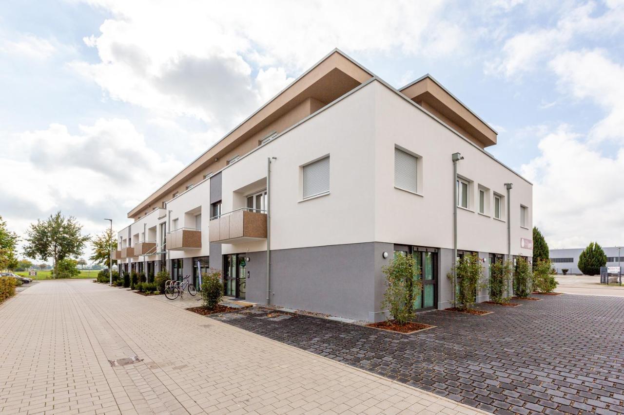 Boardinghouse Hirsch - Apartments In Kork Kehl Dış mekan fotoğraf